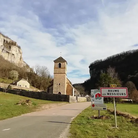Ferienwohnung Aux 3 Licornes Nevy-Sur-Seille Exterior foto