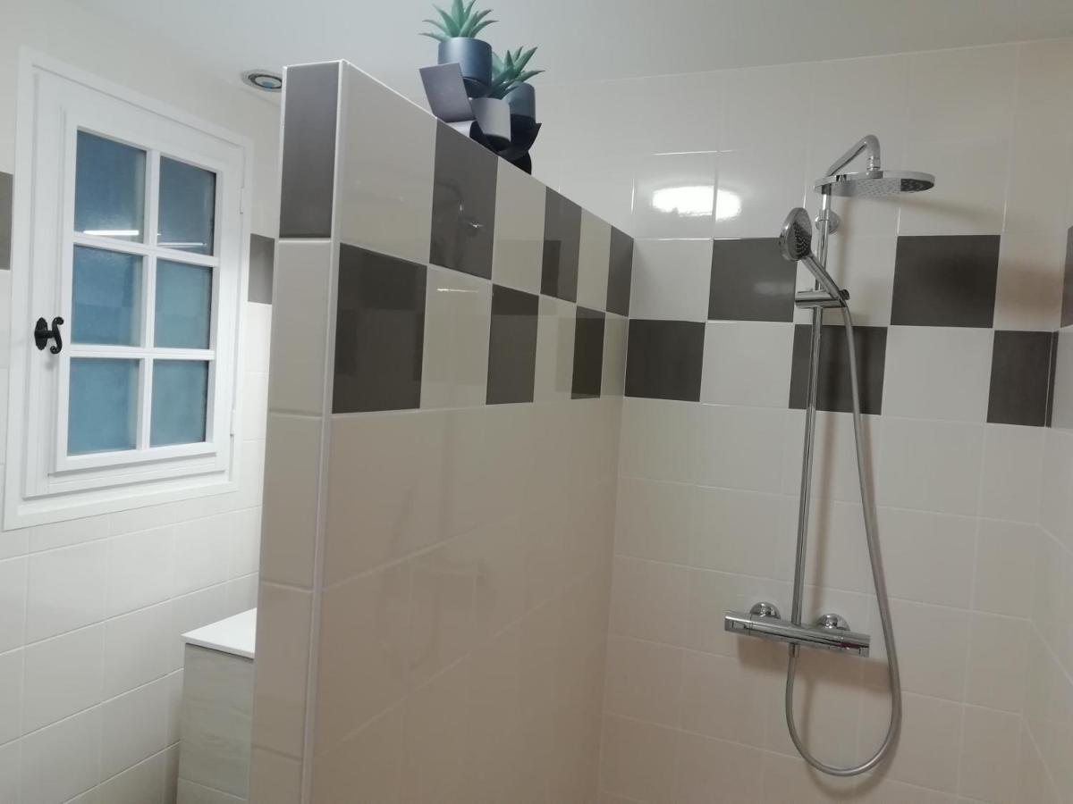 Aux 3 Licornes Apartment